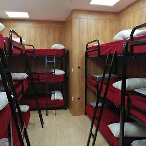 Dormitory Room Mixed